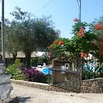 Apartament Aphrodite & Pool
