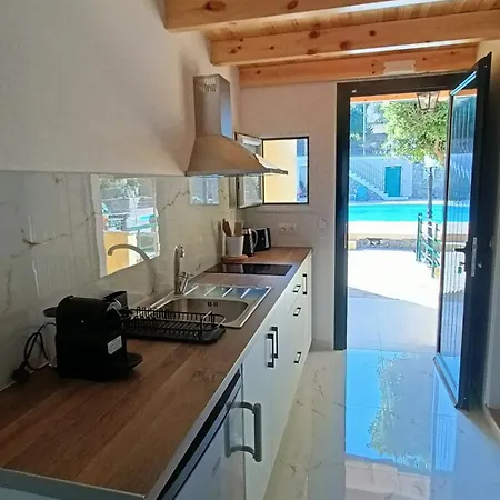 Apartmán Aphrodite & Pool